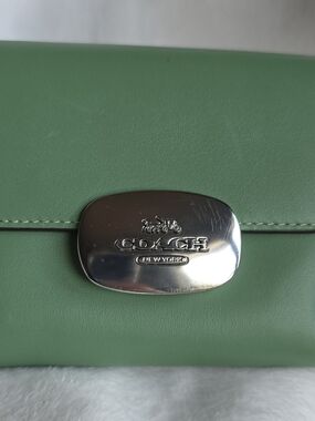 Coach Green Leather Wallet with Silver-Tone Logo Plate